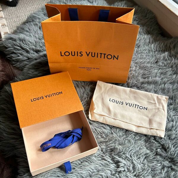 LOUIS VUITTON 空箱 保存袋 紙袋 リボン ショッパー 袋 ボックス ルイヴィトン