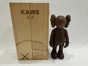 KAWS Companion Karimoku Version 400%
