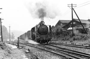飾って楽しむ鉄道写真（去りゆく蒸気機関車：山陰本線 ） NO.63420032「D511」