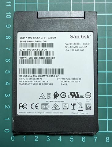 【送料無料】SanDisk SD8SB8U128G1001 128GB SATA SSD【短使用品】【動作品】(C1)