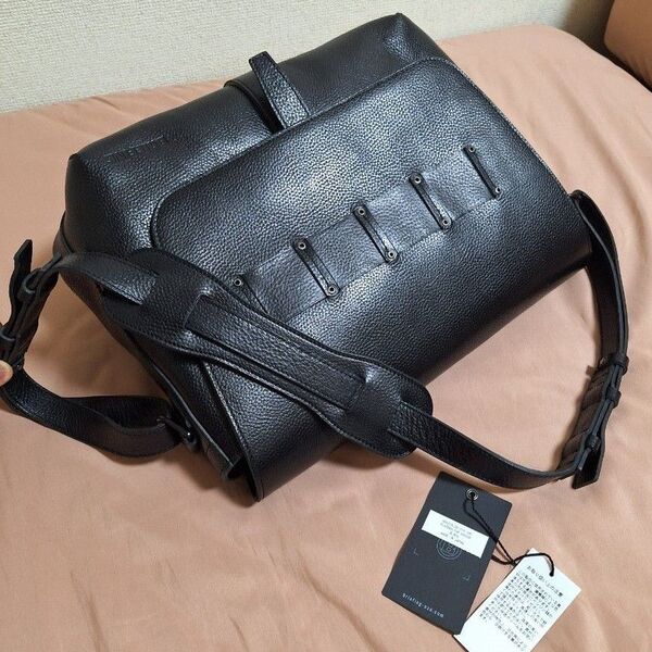 《ほぼ未使用 レア》BRIEFING レザー ショルダーバッグ WILDERNESS ショルダーバッグ