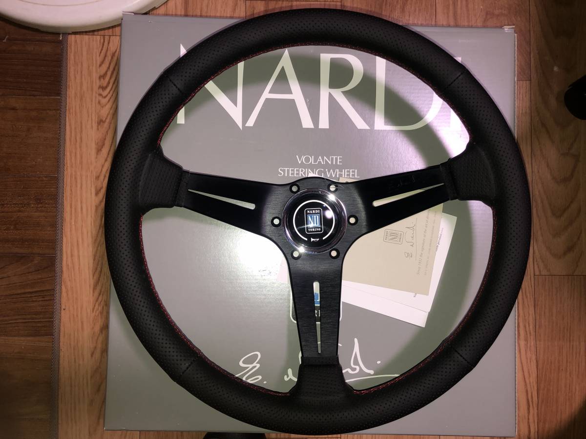 ☆送料無料 ナルディ NARDI ラリー350 N755 パンチングレザー ☆送料無料 ナルディ NARDI ラリー350 N755 パンチングレザー