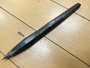* root .. forged extra-large hand reverse side .19cm approximately 170g! old budo .... armor armour Japanese sword 
