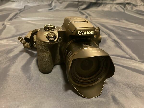Canon PowerShot SX70 HS + 予備バッテリー・SDカード2枚・カメラバッグ・一脚他
