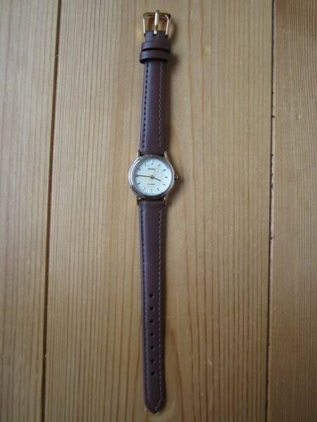 （美品　裏ブタ刻印消しあり）SEIKOセイコー腕時計レディース用クオーツ　エクセリーヌ 2J31-0A50
