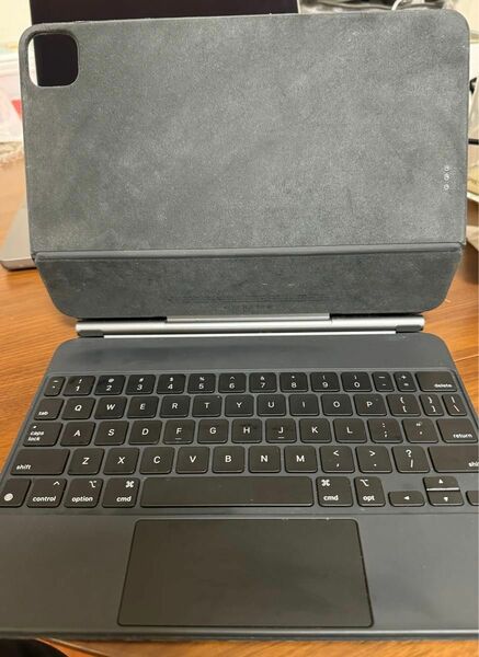 Apple iPad Magic keyboard 11インチ 英文キーボード/ブラック/中古/使用感あり