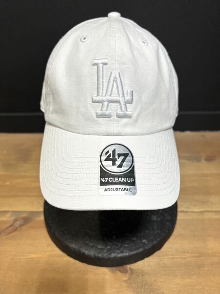 47 Dodgers CREAN UP White × White Logo ニューエラ ドジャース キャップ ユニセックス メンズライク ストリート メジャーリーグ
