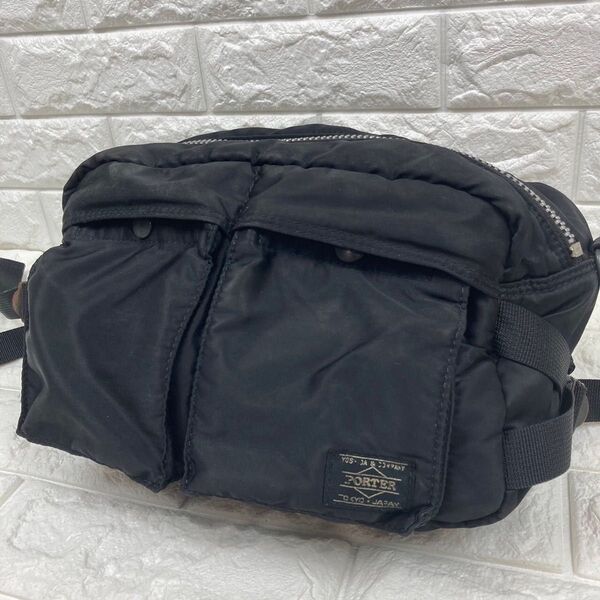 美品 PORTER ポーター タンカー ナイロン ボディバッグ ウエストポーチ バッグ ショルダーバッグ ブラック