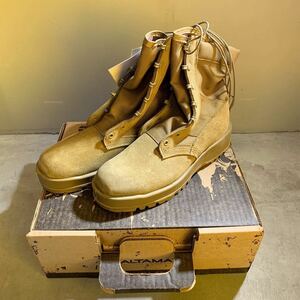 米軍実物 官給品 新品 未使用 ALTAMA コヨーテ コンバット ブーツ サイズ 10R 28cm USMC キャンプ アウトドア サバゲー