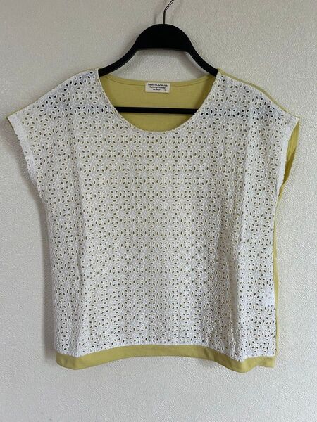 美品!フロントレース トップス フレンチスリーブ カットソー