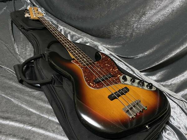 ★送料無料 Fender Mex Deluxe Active Jazz Bass アクティブPU 3バンドEQ搭載の万能モデル！