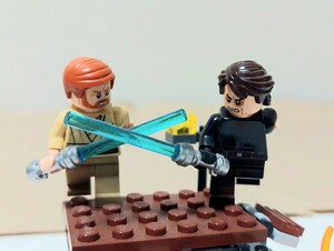  стандартный товар LEGO Lego [ Звездные войны ]kwai gun Obi one ... дыра gold Droid Mini fig Jedi снят с производства re Aska i War машина 
