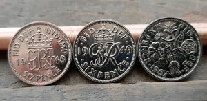 幸せのシックスペンス イギリス ラッキー6ペンス 3枚セット 1948年1949年1967年デザインは3種類 ジョージ王 & エリザベス女王 英国コイン