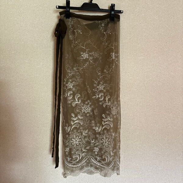 Clarissa Hulse レースラップスカート