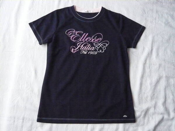一度着用 美品 エレッセ Tシャツ スポーツジム М~L