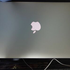 Macbook air2015 13インチ 4GB/256GB