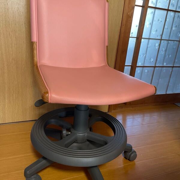 マルニ木工 デスクチェア ピンク 昇降機能付き