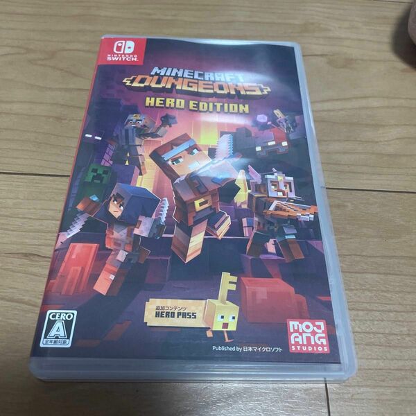 0605224 【Switch】 Minecraft Dungeons Hero Edition