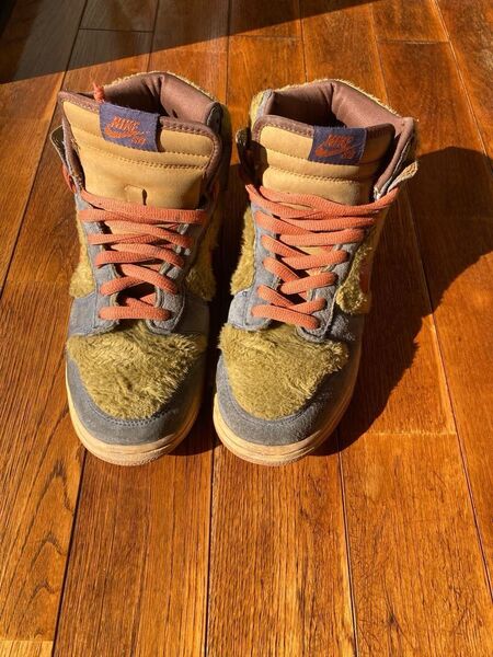 Nike Dunk SB High Papa Bear