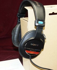 A&P●SONY/MDR-CD900ST／ヘッドフォン（新品）＋ミニ4mmJACK付：音がモニタ－：未使用
