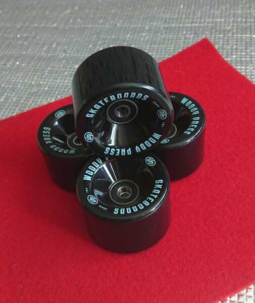 大放出!特別値下<税送料908円込み>WOODY PRES 純正: 65x43mm ウイールのみ 2個SETからは激安!ストック買いにいかが! tc