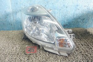 パッソ DBA-KGC10 右 ヘッド ランプ ライト 81110-B1240 ＨＩＤ KOITO 100-51767 [ZNo:05032814] 164160