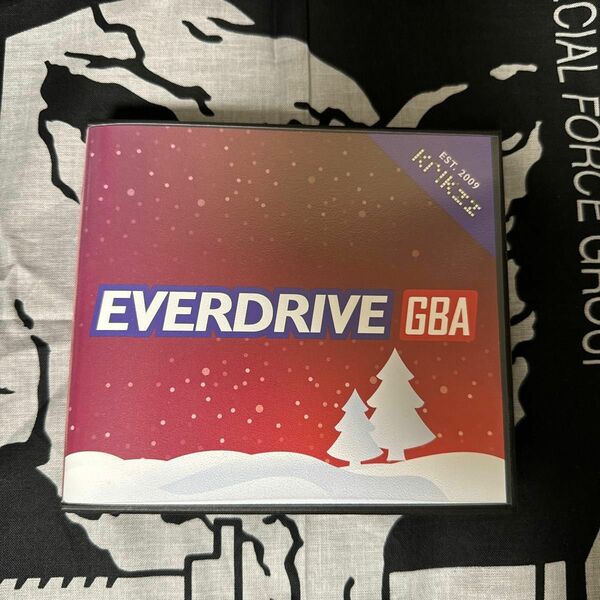 新品 EverDrive GBA Mini Christmas Edition