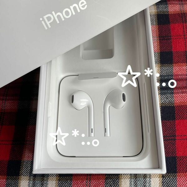 Apple iPhoneイヤホン ライトニング EarPods 純正品