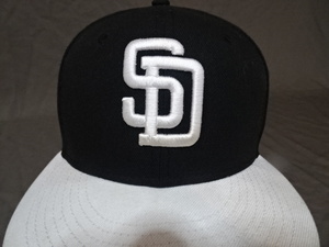 激レア USA購入【NEWERA】【59FIFTY】【COOPERTOWN COLLECTION】MLB【San Diego Padres】【WORLD SERIES 1998】ロゴ刺繍入りCAP 中古品