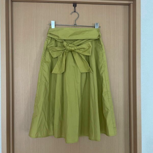 フレアスカート　リボン　黄緑　イエロー　フリーサイズ