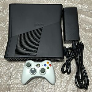 〈良品・動作確認済み〉Xbox360 S 本体 4GB HDMI 出力対応 Microsoft エックスボックス