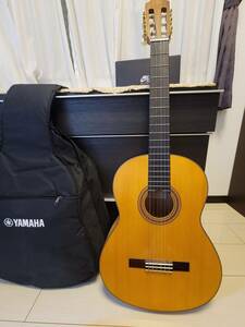 YAMAHA CG182SF flamenco guitar 