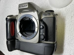 Nikon U/MB-17