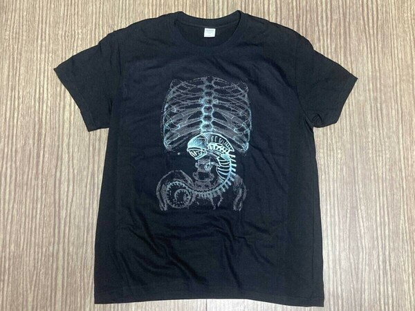 ▲棚:V_H7「Tシャツ　チェストバスター （エイリアン）　Ｍサイズ」sa_wjig　XC6-04