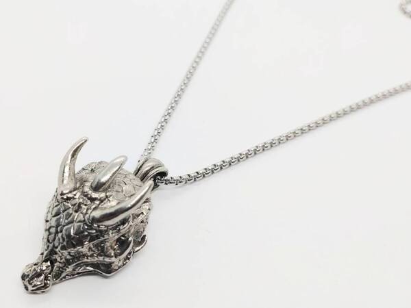 送料無料 ドラゴン マスク モンスター ネックレス ペンダント ストリート ロック パンク ファンスマ