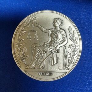 裁判所百年記念 貨幣発行 記念メダル 銀貨　 純銀 　120g　 純銀メダル 