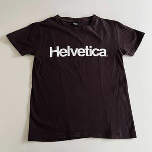 Design Tshirts Store graniphグラニフ Tシャツ Helvetica ヘルベチカ SS 150くらい