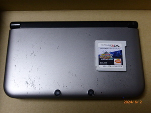 【送料無料】任天堂 Nintendo　ニンテンドー３DS LL（シルバー）+ソフト１本付　動作確認済み！液晶画面きれいです！　
