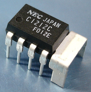 NEC uPC1212C (1W AF パワーアンプIC) [4個組](a)