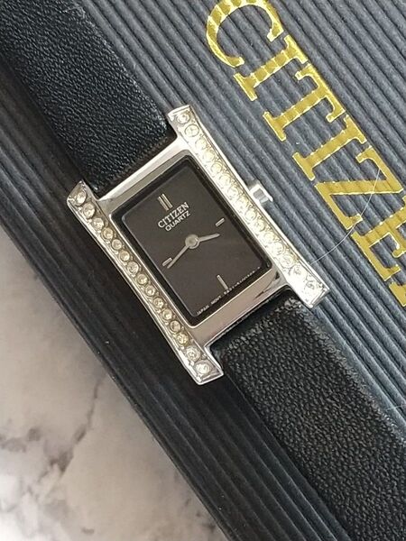 シチズン CITIZEN レディースドレスクォーツ
