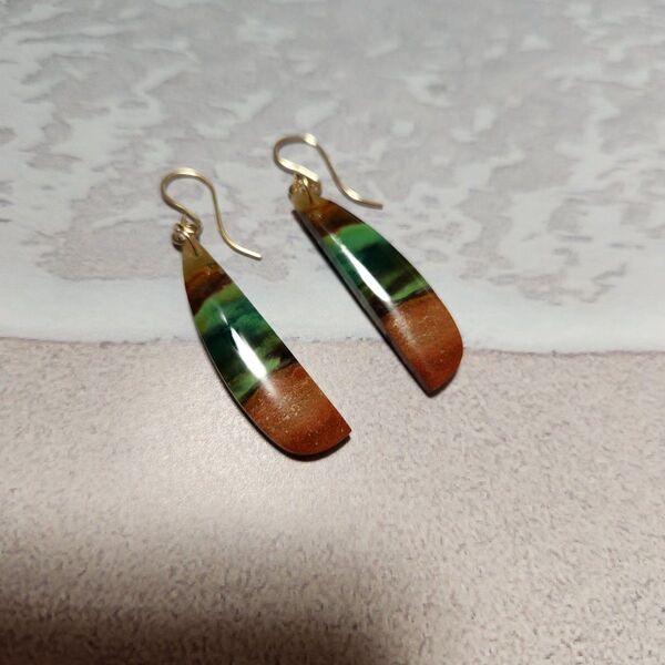 オパライズドウッド ピアス 天然石ピアス フックピアス ハンドメイド