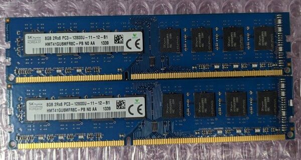 デスクトップPC用メモリSKHynix PC3-12800U 8GBx2枚