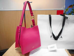 ◇FURLA　フルラ　Furla Nuvola バケットバッグ MINI　バッグ　ショルダー　ピンク　未使用　保存袋入り　かわいい