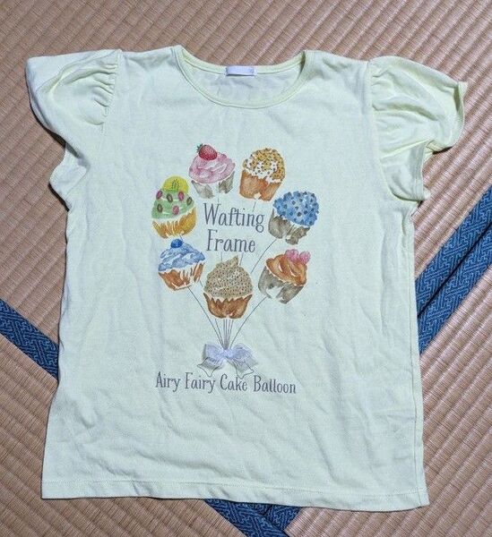 【値下げ】GU 半袖Tシャツ140cm プリント Tシャツ 子供服 女の子 カップケーキ キッズ服