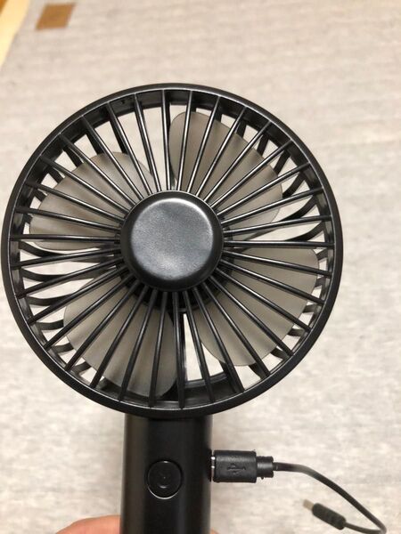 ハンディファン扇風機