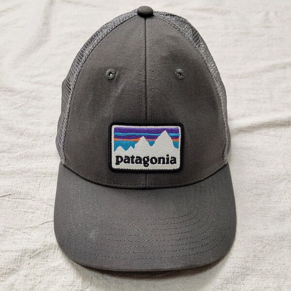 パタゴニア patagonia ベースボールキャップ メッシュキャップ グレー