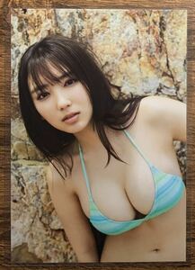 [ thick laminate processing ].. love . swimsuit magazine scraps 9 page size B5 weekly Play Boy 2023 NO.27[ gravure ]-h3 0602