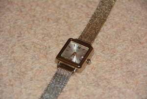 カシオ CASIO 腕時計 シーン SHEEN SHS-D400 CGM-4AJF ソーラー充電 デイト 5気圧防水 レディース ゴールド系 中古品
