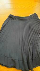  Courreges black. pleated skirt 