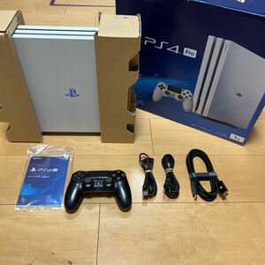 PlayStation4 Pro グレイシャー・ホワイト 1TB CUH-7200BB02